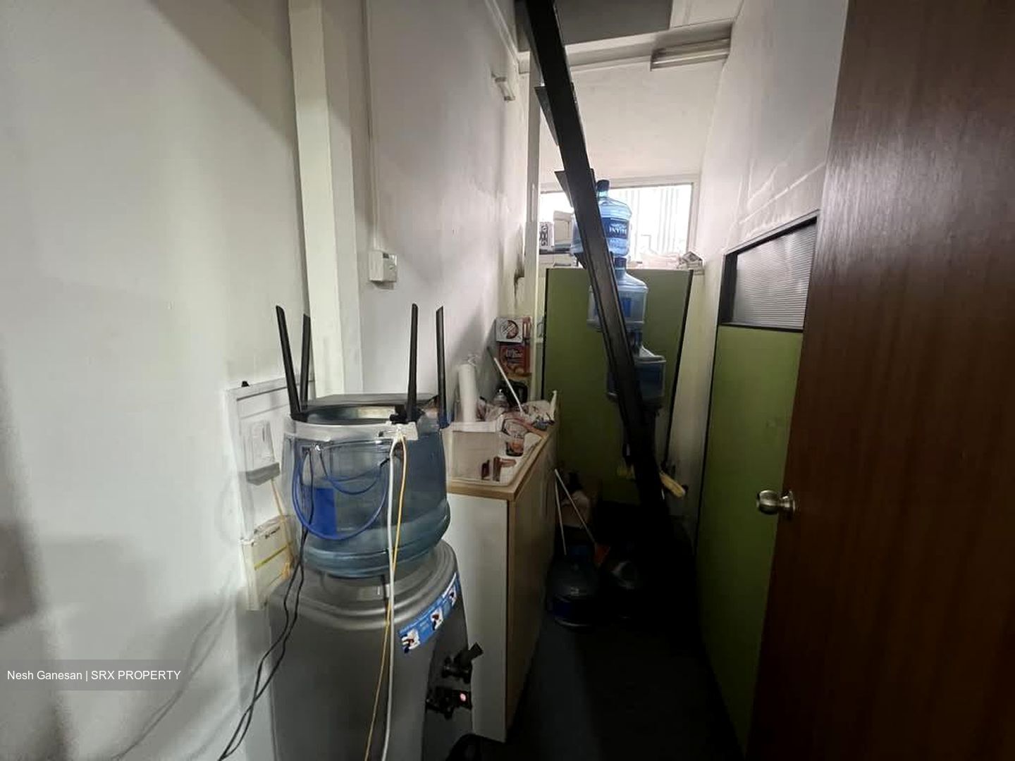 Hoa Nam Building (D8), Office #567722261